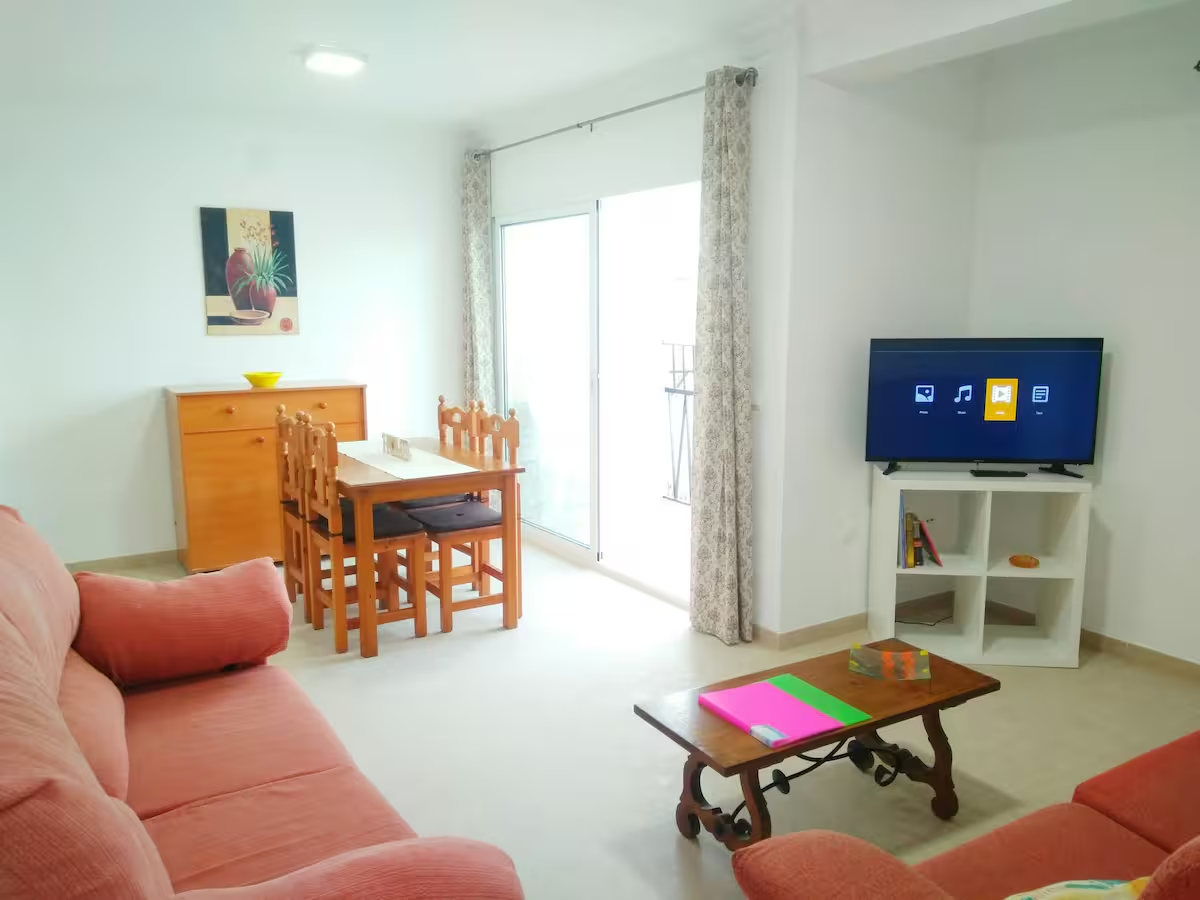 Appartement près de Burriana Beach – Centusur Nerja Tulipanes