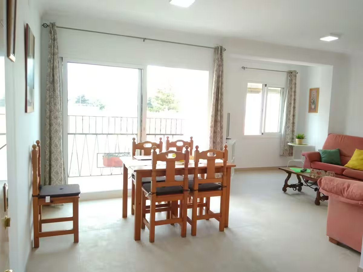Appartement près de Burriana Beach – Centusur Nerja Tulipanes