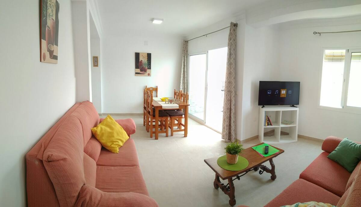 Apartment near Burriana Beach Centusur Nerja Tulipanes