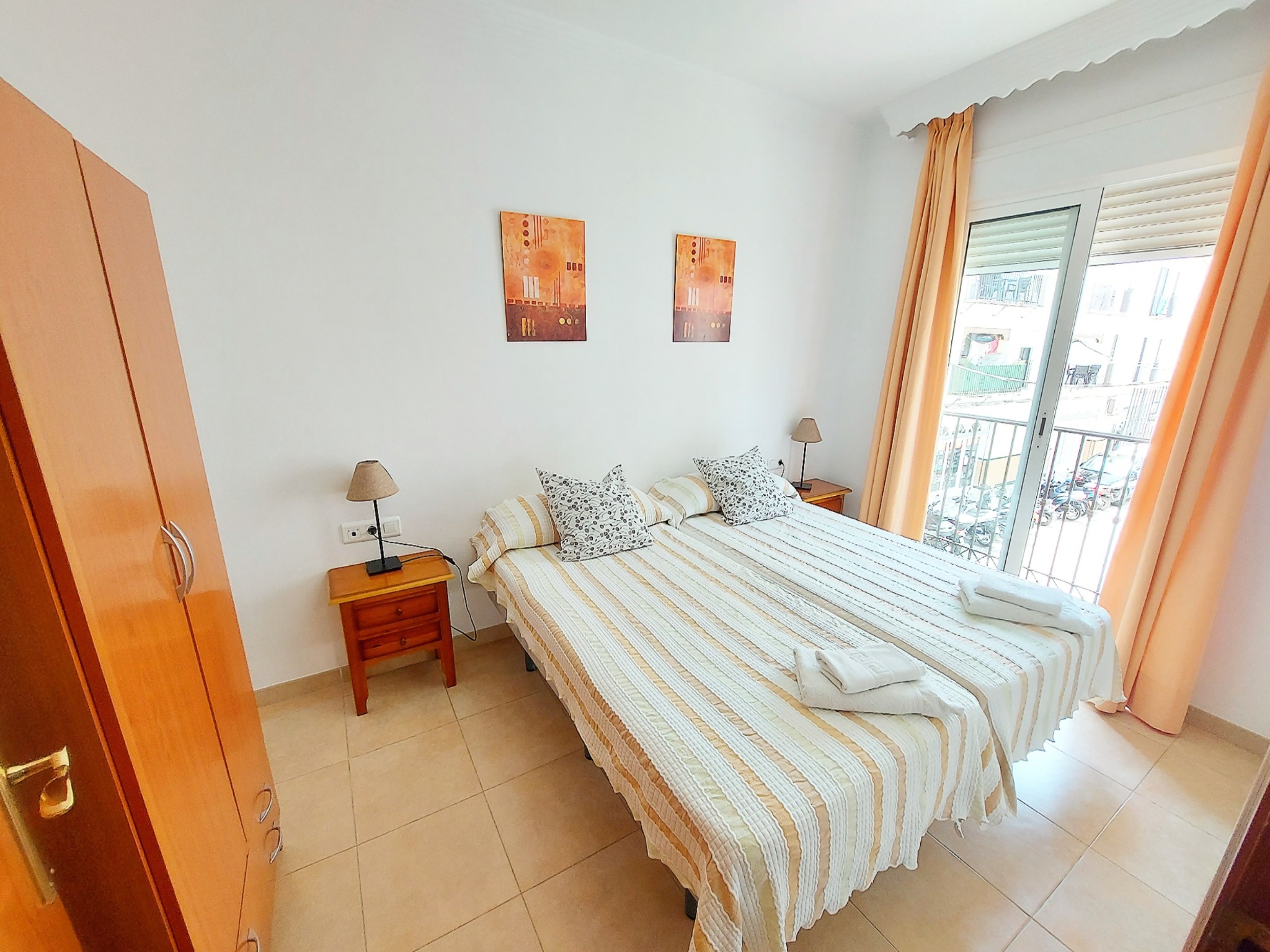 Apartamento con balcon en el centro de Nerja