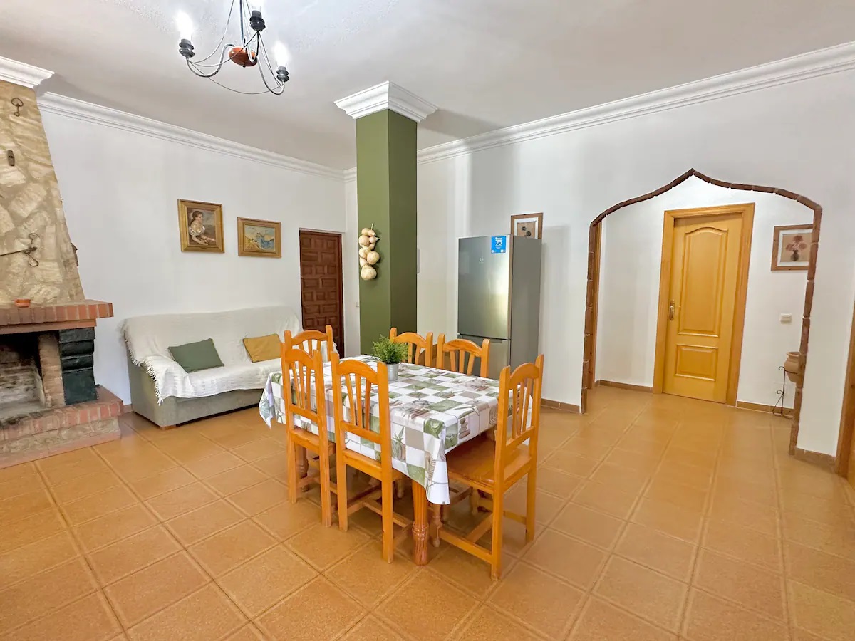 Villa con barbacoa y piscina – Centusur Finca Valle
