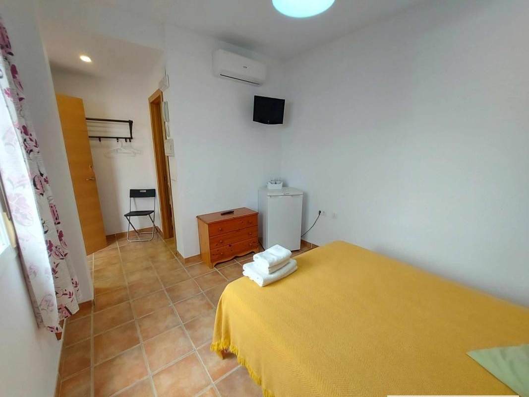 Room with Private Bathroom in Nerja Centusur Nerja B4